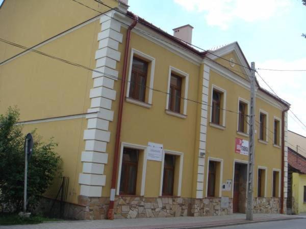 Noclegi Tyczyn Εξωτερικό φωτογραφία
